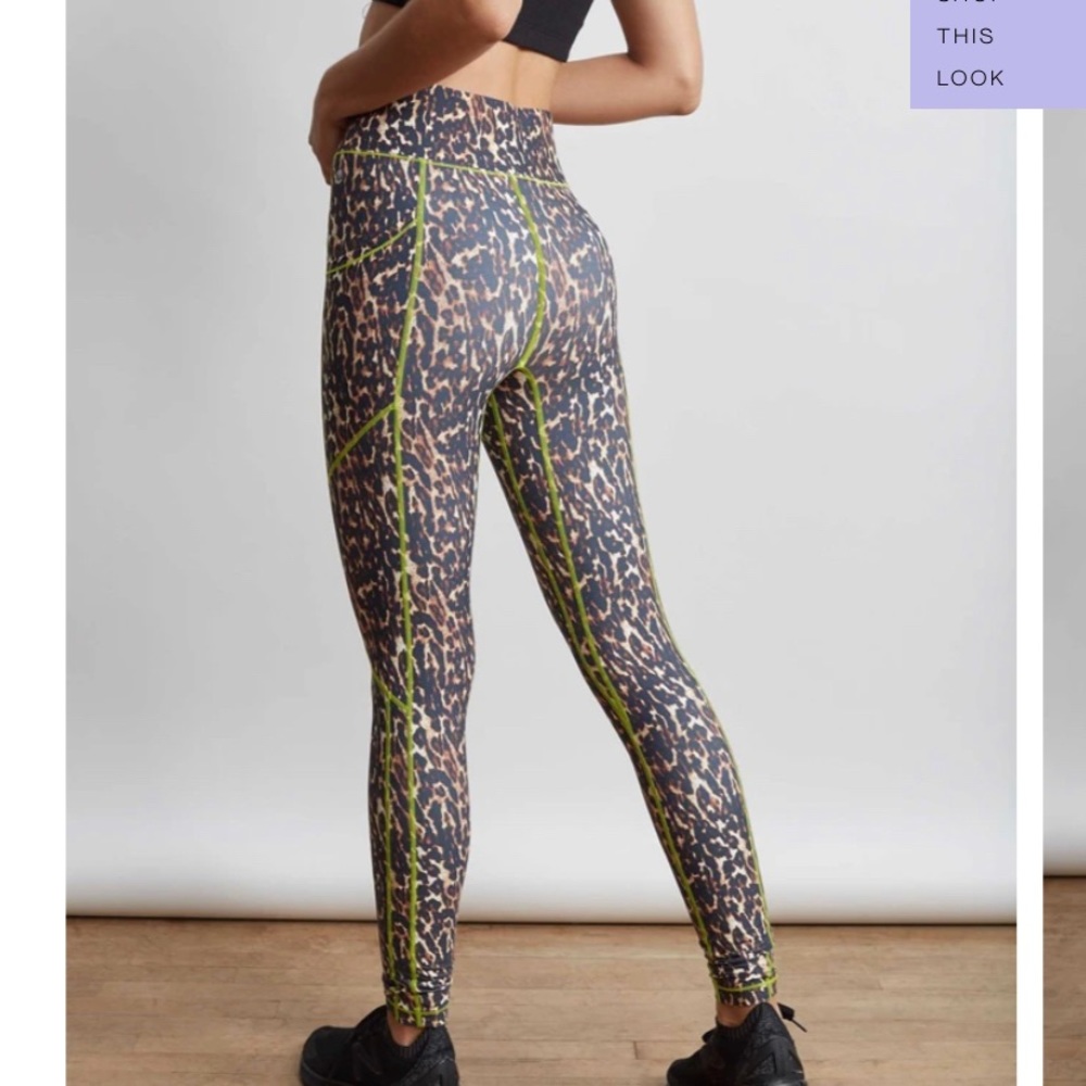 Bandier x all access pocket leggings in leopard